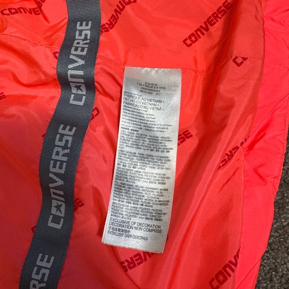 Converse Girls' Bright Pink Quilted Puffer Vest Size 6 Full Zipper w/ Pockets - Picture 6 of 11